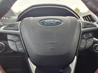 Ford Edge 2024 con tracción en las cuatro ruedas ST-Line 4dr SUV
