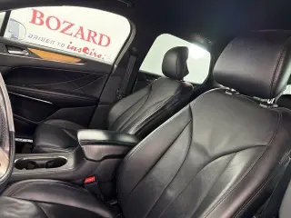 Lincoln MKC 2015 4 SUV