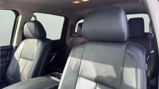 Nissan Titan 2018 4x4 PRO-4X 4dr Crew Cab
