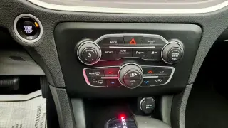 Dodge Charger 2022 AWD SXT 4dr Sedán