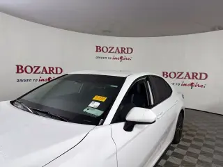 Toyota Camry 2019 SE Sedán 4 puertas