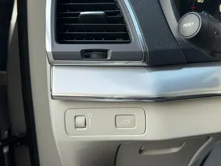 2016 Volvo XC90