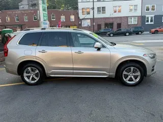 2016 Volvo XC90