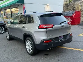 2016 Jeep Cherokee