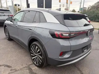 Volkswagen ID.4 2024 AWD Pro S Plus 4 puertas Crossover