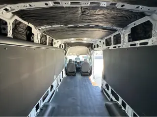 2021 Ford Transit Cargo Van