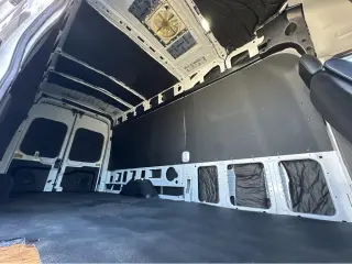 2021 Ford Transit Cargo Van