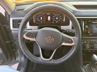 Volkswagen Atlas 2022 V6 SE 4dr SUV con Tecnología
