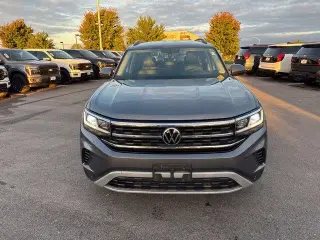 Volkswagen Atlas 2022 V6 SE 4dr SUV con Tecnología