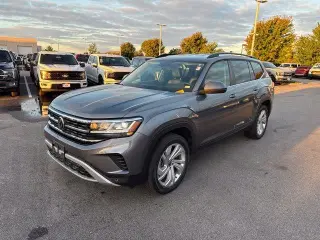 Volkswagen Atlas 2022 V6 SE 4dr SUV con Tecnología