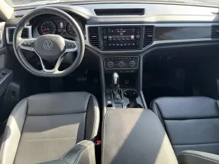Volkswagen Atlas 2021 V6 SE 4dr SUV con Tecnología (lanzamiento a mitad de año)