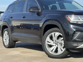 Volkswagen Atlas 2021 V6 SE 4dr SUV con Tecnología (lanzamiento a mitad de año)