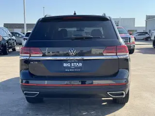 Volkswagen Atlas 2021 V6 SE 4dr SUV con Tecnología (lanzamiento a mitad de año)