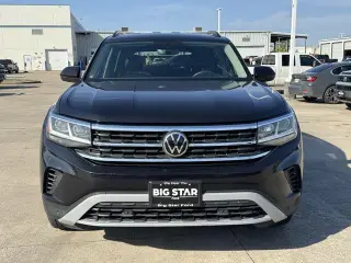 Volkswagen Atlas 2021 V6 SE 4dr SUV con Tecnología (lanzamiento a mitad de año)