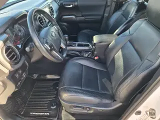 Toyota Tacoma 2020 4x4 SR V6 4dr Double Cab 5.0 ft SB
