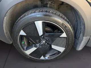 Nissan Kicks 2025 SR 4dr Crossover