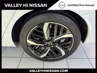 Nissan Versa 2025 SR 4dr Sedán