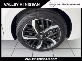 Nissan Versa 2025 SR 4dr Sedán