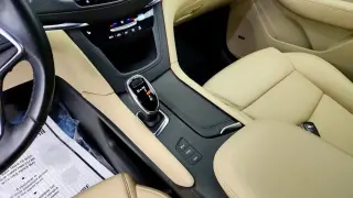 Cadillac XT5 2018 4x4 Luxury SUV 4 puertas