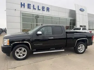 Chevrolet Silverado 1500 2012 4x2 LTZ 4dr Cab con extension 6.5 ft SB