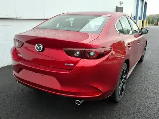 Mazda Mazda3 Sedán 2025 2.5 S Select Sport 4dr Sedán
