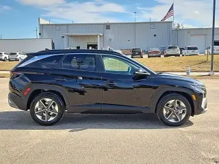 Hyundai TUCSON 2025 SEL Convenience 4dr SUV