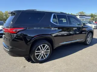 Chevrolet Traverse 2022 4x4 High Country 4dr SUV