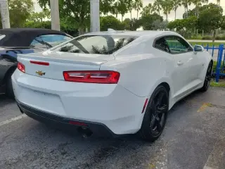 Chevrolet Camaro 2017 LT 2dr Coupé con 1LT