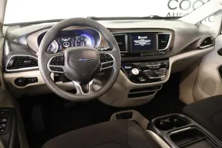 Chrysler Pacifica 2018 Touring Plus 4dr Mini-Van