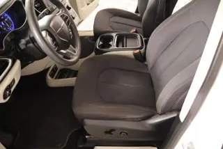 Chrysler Pacifica 2018 Touring Plus 4dr Mini-Van