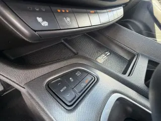 Cadillac CT5 2024 AWD Premium Luxury 4dr Sedán