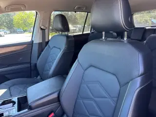 Volkswagen Atlas 2024 SE 4dr SUV con Tecnología