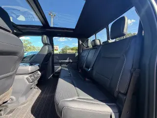 Ford F-150 2023 4x4 Lariat 4dr SuperCrew 5.5 ft. SB