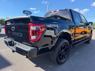 Ford F-150 2023 4x4 Lariat 4dr SuperCrew 5.5 ft. SB