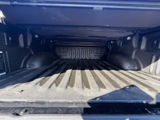 Ford F-150 2023 4x4 Lariat 4dr SuperCrew 5.5 ft. SB