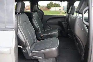 Chrysler Pacifica 2025 Limited 4dr Mini-Van