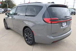 Chrysler Pacifica 2025 Limited 4dr Mini-Van