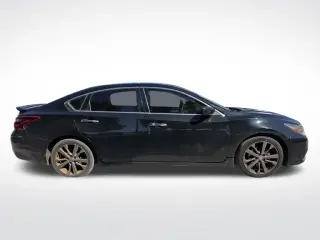 Nissan Altima 2017 2.5 SR 4dr Sedán
