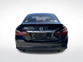 Nissan Altima 2017 2.5 SR 4dr Sedán