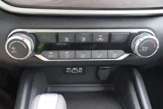 Nissan Altima 2025 2.5 SV 4dr Sedán