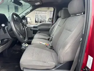 Ford F-150 2017 4x4 XLT 4dr SuperCrew 5.5 ft. SB