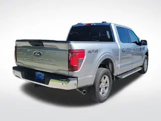 Ford F-150 2025 4x4 XLT 4 puertas SuperCrew 5.5 pies SB