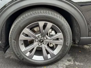 Ford Explorer 2023 XLT SUV de 4 puertas
