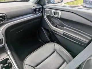 Ford Explorer 2024 XLT 4dr SUV