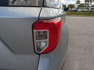 Ford Explorer 2024 XLT 4dr SUV