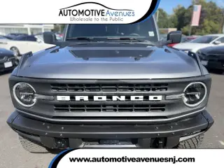 Ford Bronco 2022 4x4 Base SUV de 2 puertas