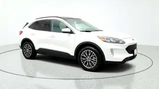 Ford Escape Híbrido Enchufable 2022 SEL SUV 4 puertas