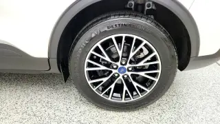Ford Escape Híbrido Enchufable 2022 SEL SUV 4 puertas