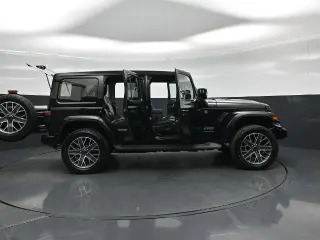 Jeep Wrangler 2024 4x4 High Altitude 4xe 4dr SUV