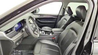 Jeep Grand Cherokee L 2023 4x4 Limited 4 puertas SUV